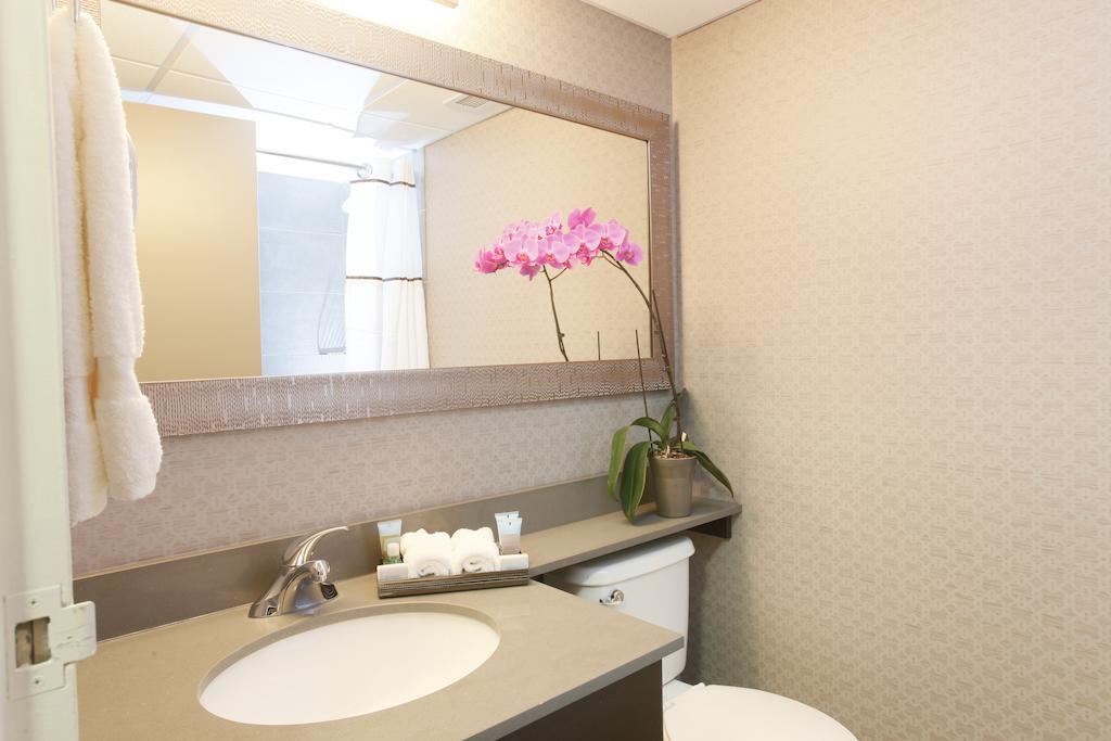 Coast Grimshaw Hotel & Suites Bagian luar foto